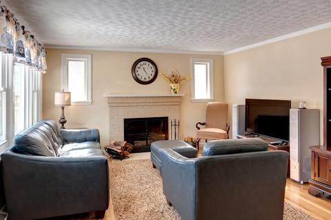 417 Mill St, Worcester, MA 01602 photo 4