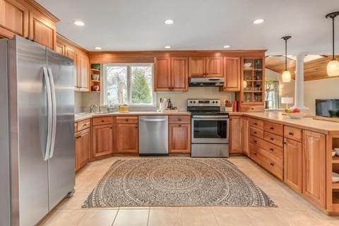 32 Shelby Rd, Reading, MA 01867 photo 6