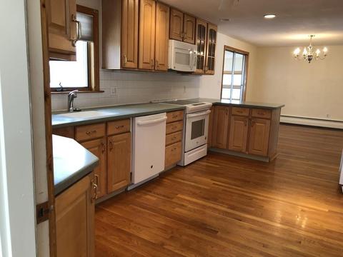 7 Bacon Dr, Saugus, MA 01906 photo 7