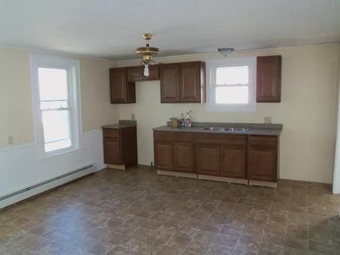 58 Holden St, Fall River, MA 02723 photo 4