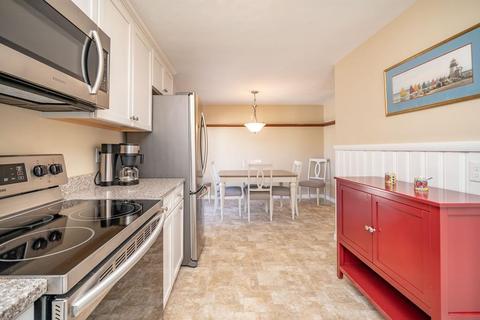 155 Bolton St, Springfield, MA 01119 photo 6