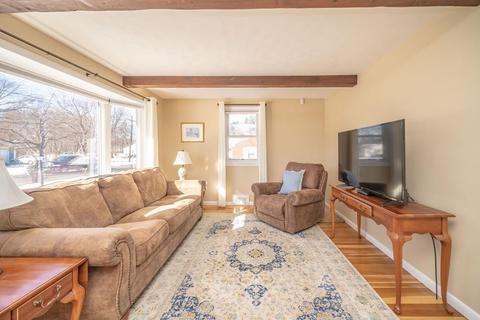 155 Bolton St, Springfield, MA 01119 photo 12