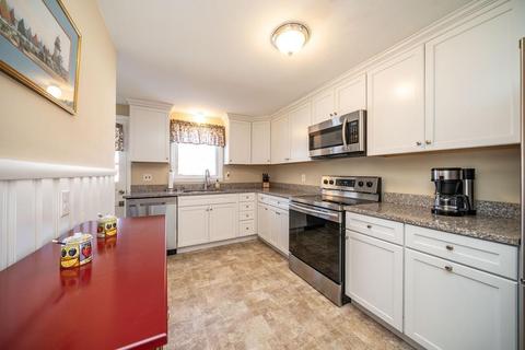 155 Bolton St, Springfield, MA 01119 photo 8