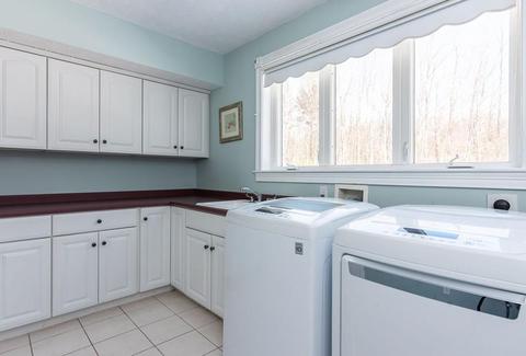 9 Haydn Dr, Atkinson, NH 03811 photo 15