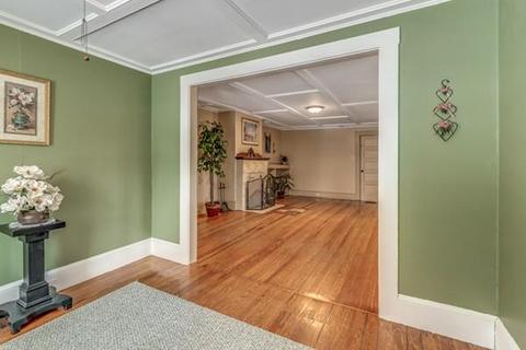 13 Kent Rd, Gloucester, MA 01930 photo 11