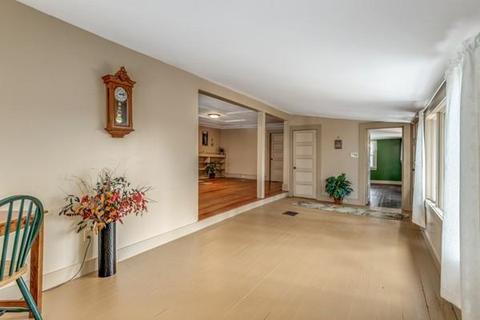 13 Kent Rd, Gloucester, MA 01930 photo 5