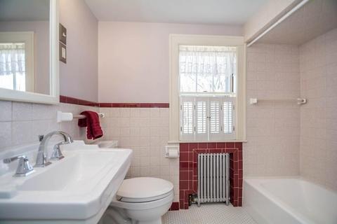 192 Washington St, Reading, MA 01867 photo 10