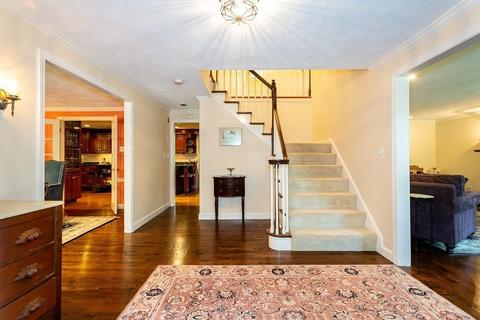 57 Gatewood Dr, Needham, MA 02492 photo 3
