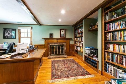 57 Gatewood Dr, Needham, MA 02492 photo 9