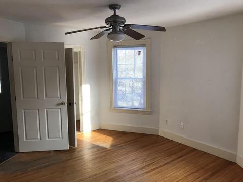 17 Eureka St, Worcester, MA 01603 photo 9