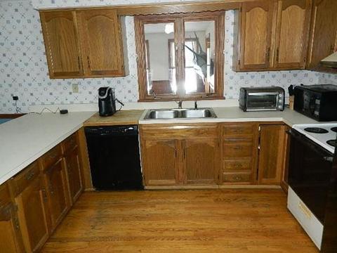 74 Freeman St, Norton, MA 02766 photo 9