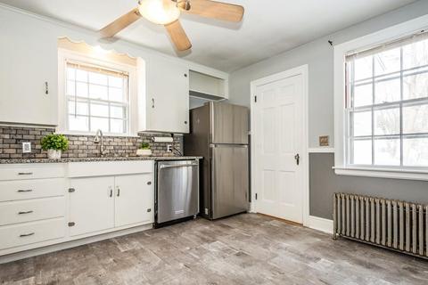 22 Lansing Ave, Worcester, MA 01605 photo 6
