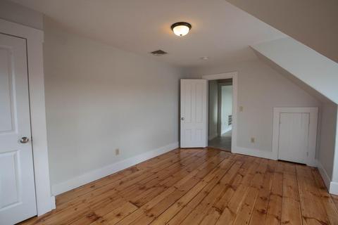 6 Chestnut St #3, Gloucester, MA 01930 photo 18