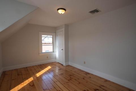 6 Chestnut St #3, Gloucester, MA 01930 photo 12