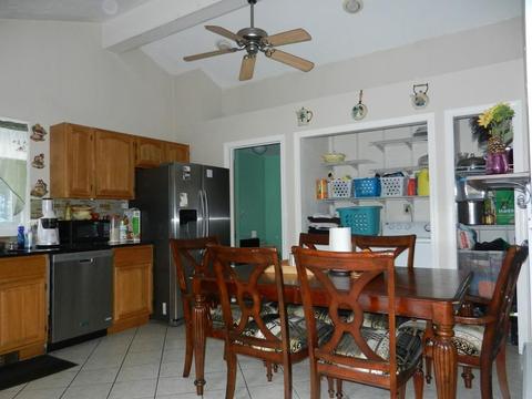 14 Oakview St, Worcester, MA 01605 photo 9