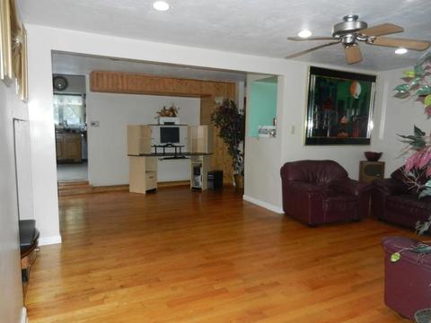 14 Oakview St, Worcester, MA 01605 photo 6