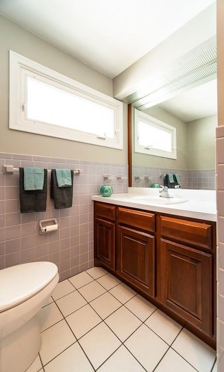 351 Forest Hills Rd, Springfield, MA 01128 photo 20
