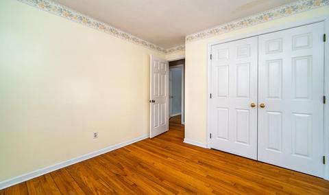 351 Forest Hills Rd, Springfield, MA 01128 photo 15