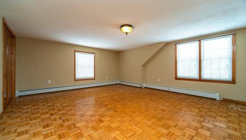 351 Forest Hills Rd, Springfield, MA 01128 photo 21