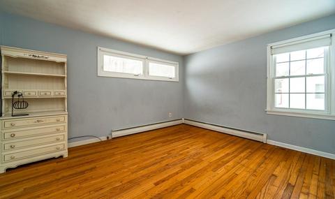 351 Forest Hills Rd, Springfield, MA 01128 photo 13