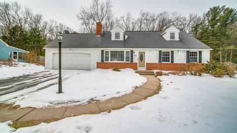 351 Forest Hills Rd, Springfield, MA 01128 photo 1