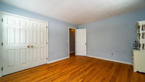 351 Forest Hills Rd, Springfield, MA 01128 photo 14