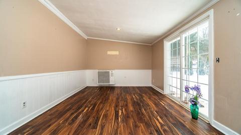 351 Forest Hills Rd, Springfield, MA 01128 photo 10
