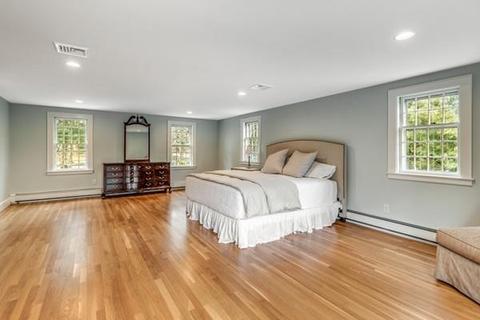 610 South St, Needham, MA 02492 photo 10