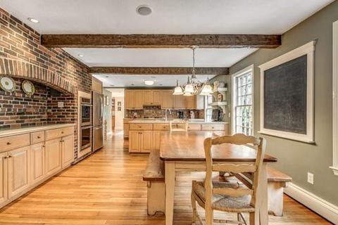610 South St, Needham, MA 02492 photo 3