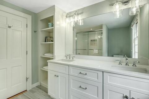 610 South St, Needham, MA 02492 photo 14