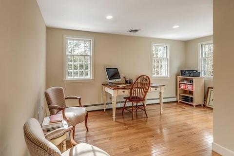 610 South St, Needham, MA 02492 photo 18
