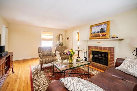 506 Williams St, Longmeadow, MA 01106 photo 3