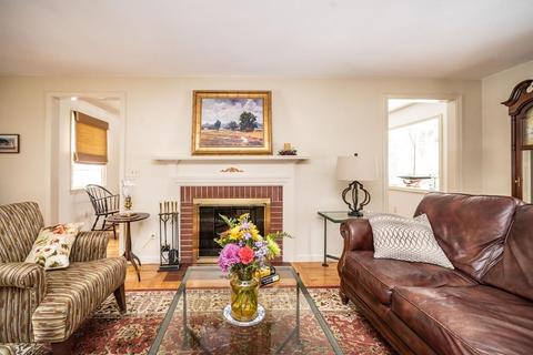 506 Williams St, Longmeadow, MA 01106 photo 5