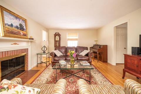 506 Williams St, Longmeadow, MA 01106 photo 1