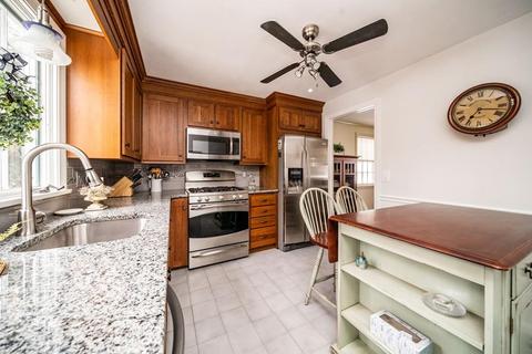 506 Williams St, Longmeadow, MA 01106 photo 12