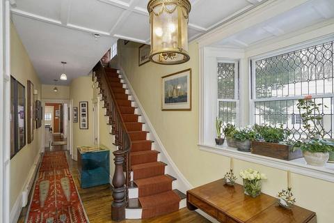 78 Village Ave, Dedham, MA 02026 photo 4