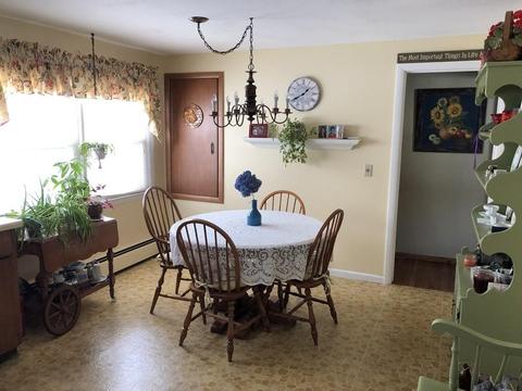 33 Cornwall St, Springfield, MA 01104 photo 3