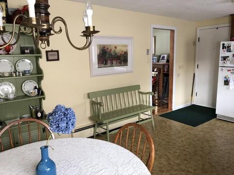 33 Cornwall St, Springfield, MA 01104 photo 5