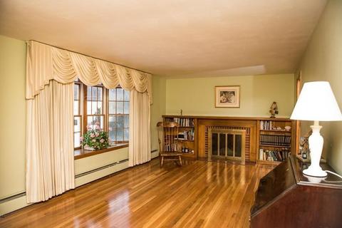 33 Cornwall St, Springfield, MA 01104 photo 7