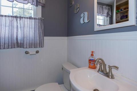 39 Woodrow St, Hudson, MA 01749 photo 13