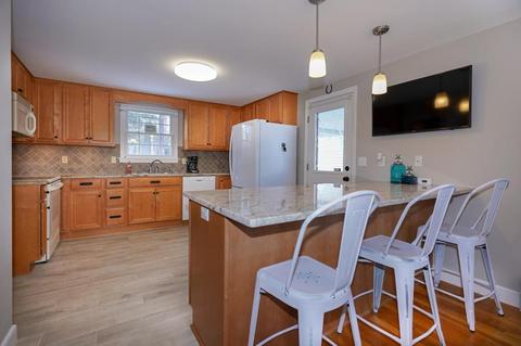 39 Woodrow St, Hudson, MA 01749 photo 8