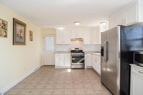 4 Roberta Ln, Lawrence, MA 01843 photo 16