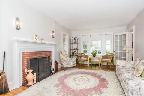 112 Luce St, Lowell, MA 01852 photo 4