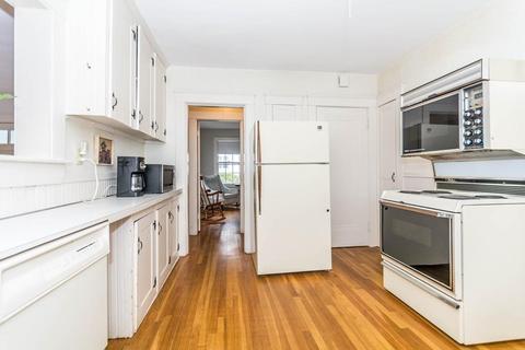 112 Luce St, Lowell, MA 01852 photo 11