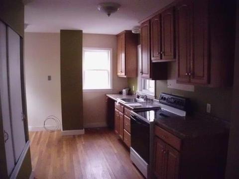 12 Washington Ave, Bourne, MA 02532 photo 4