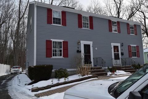 40 Collins St #A, Danvers, MA 01923 photo 1