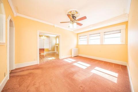 68 Kimberly Ave, Springfield, MA 01108 photo 8