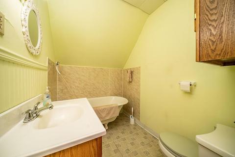 68 Kimberly Ave, Springfield, MA 01108 photo 25