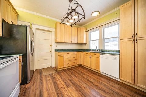 68 Kimberly Ave, Springfield, MA 01108 photo 14