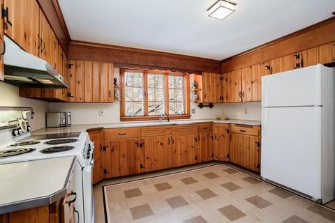96 Roy St, Springfield, MA 01104 photo 11